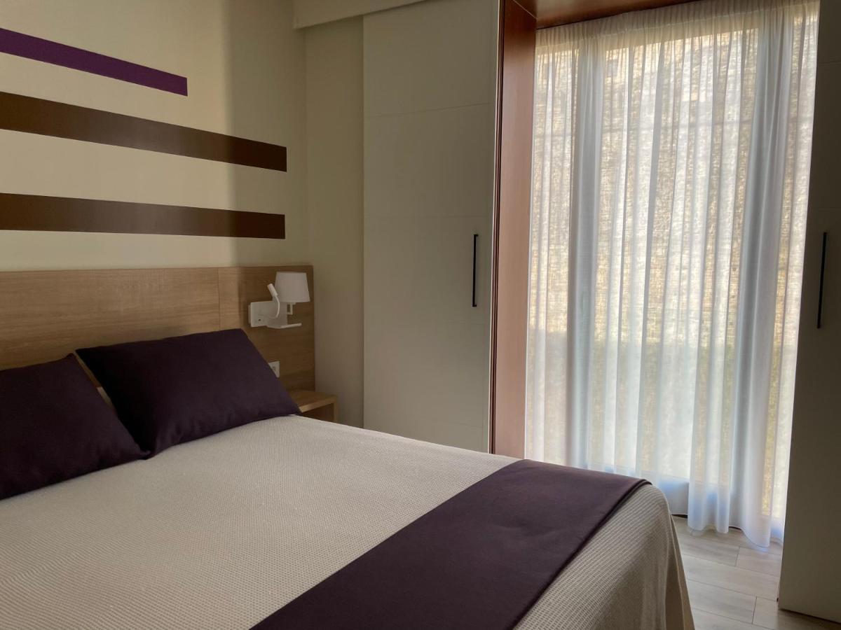 Apartamentos Turisticos Guiana ปอนเฟร์ราดา ภายนอก รูปภาพ